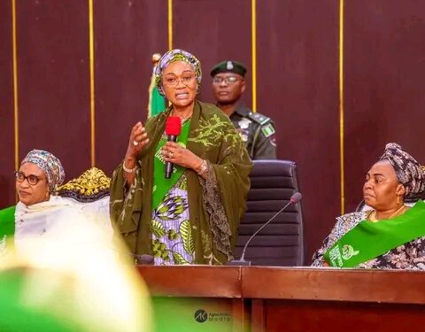 First Lady Launches “Free to Shine” Campaign to Fight HIV/AIDS in North East.