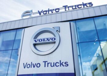 Volvo profit slides as US tariff fear shakes truck sales