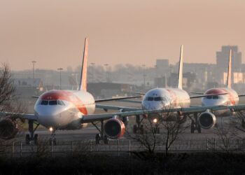 Travel Chaos Hits Europe as Strikes Disrupt Flights Trains and Ferries