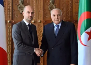 Algeria Expels French Diplomats as Crisis with France Deepens