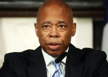 Judge Dismisses Corruption Case Against New York City Mayor