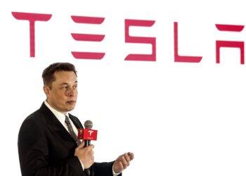 Tesla Board Looks for Musk Successor as Company Faces Turmoil