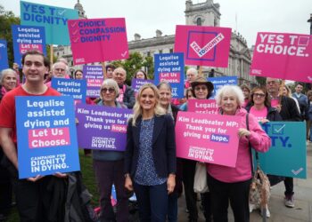 Assisted Dying Bill Returns to Commons Amid Debate Over End of Life Choices