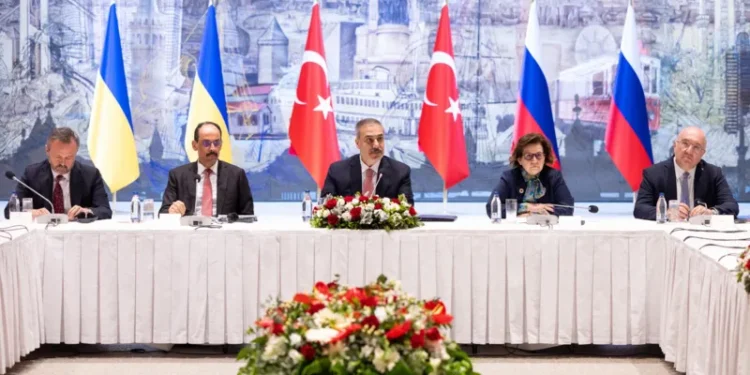 Ukraine and Russia Talks Yield Prisoner Swap, But Little Else