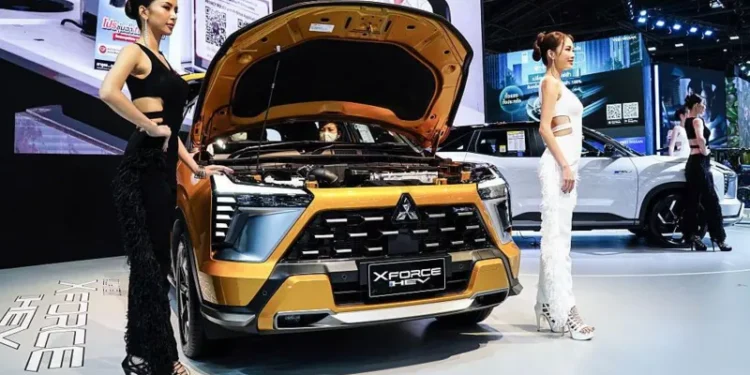 iPhone Manufacturer Foxconn to Build Electric Cars for Mitsubishi