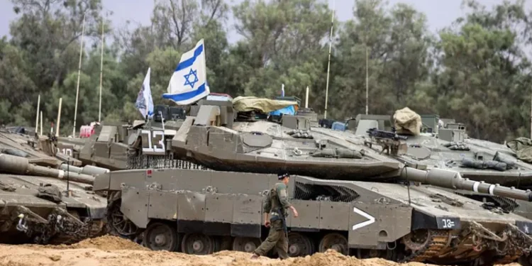 Israel Calls Up Reservists as Military Prepares to Expand Gaza Offensive