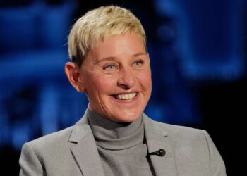 Ellen DeGeneres shows off UK farmhouse in funny lawn mowing video