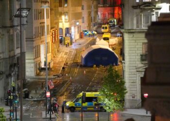 Car Rams Into Crowd At Liverpool Parade Injuring Dozens