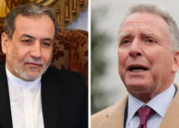 US and Iran Hold Tense but Hopeful Nuclear Talks in Oman