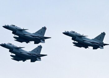 Pakistan Says Chinese J10C Fighter Jets Shot Down Indian Warplanes