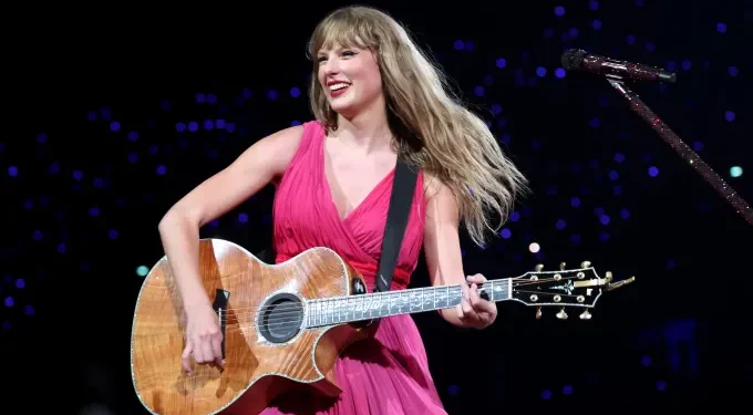 Taylor Swift Now Owns All Her Music Catalog After Years Of Fighting For It