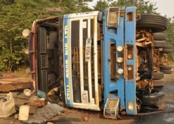 1 Student Dead As Truck Loses Control In Ogun