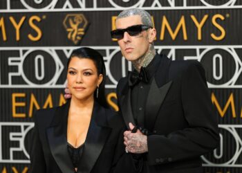 Kourtney Kardashian Questions Traditional Schooling for Kids