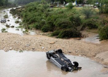 At Least 11 Dead, Several Missing After Devastating Flash Floods in San Antonio