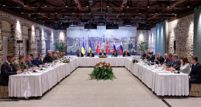 Russia-Ukraine Peace Talks End Without Ceasefire Agreement, Prisoner Exchange Deal Reached