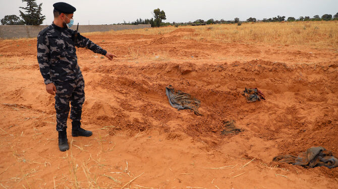 UN Calls For Independent Probe Into Mass Graves Found In Libyan Detention Centres