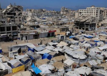 15 Killed in Israeli Strike Near Gaza Aid Point as Ceasefire Talks Stall