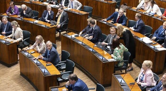 Finland Joins Regional Push to Exit Landmine Pact Over Rising ThreatsBan by 2026