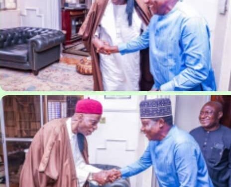 As Miskoom Amb. Yahaya Kwande Is Enthroned The 28TH Long Kwo Of Kwo Chiefdom