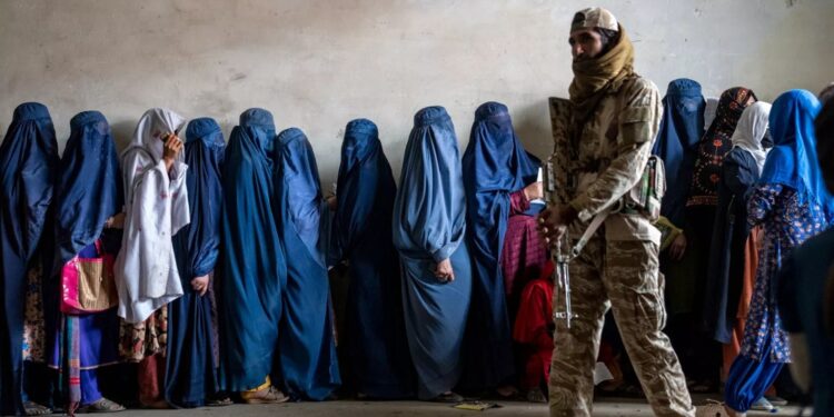 UN Raises Alarm Over Taliban Detentions of Afghan Women for Dress Code Violations