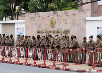 Thailand downgrades ties, shuts border after soldier’s leg lost in mine blast