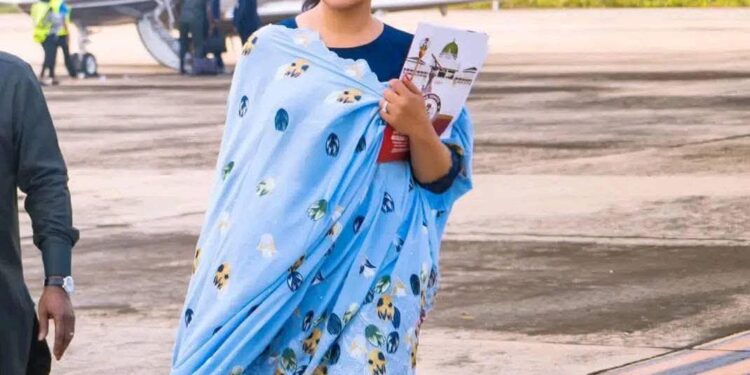 Drama At Abuja Airport As Immigration Seizes Senator Natasha’s Passport