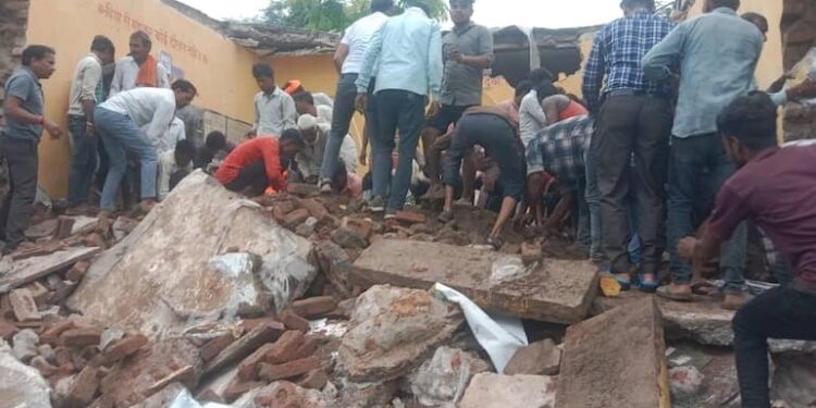 School Roof Collapses in Rajasthan, Killing Four Children and Injuring Several