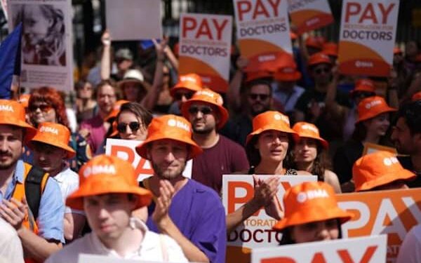 England’s Resident Doctors Begin Five‑Day Strike Over Pay Restoration