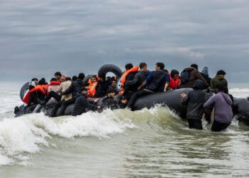 Man Dies After Failed Channel Crossing Near French Coast