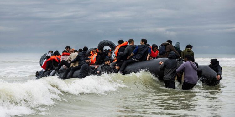 Man Dies After Failed Channel Crossing Near French Coast
