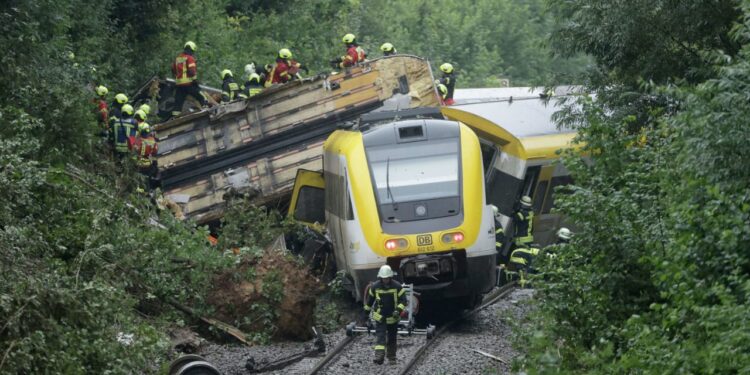 Three Dead, Several Injured After Train Derails in South-West Germany