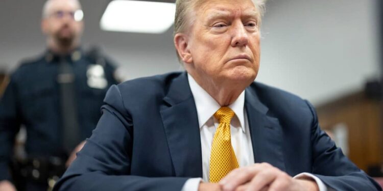 Trump Seen Dozing During Health Conference at White House