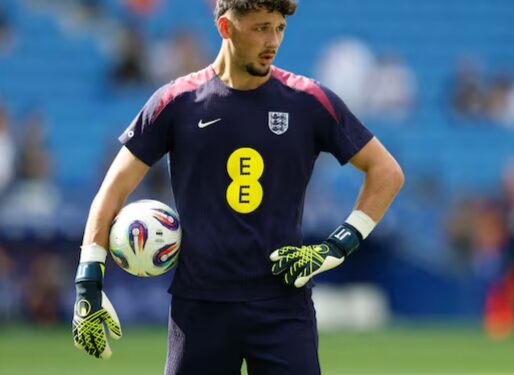 Man City Re-sign Goalkeeper Trafford From Burnley On 5 Year Deal