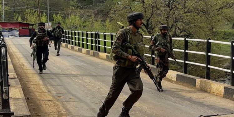 Three Suspected Militants Killed in Kashmir Operation Linked to Tourist Attack