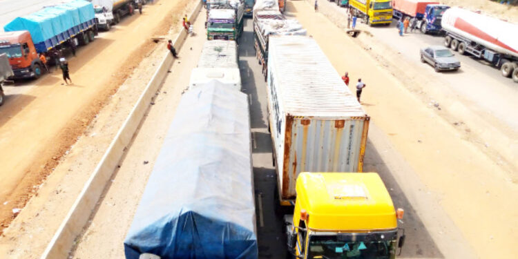 FRSC Says Clearing Gridlock On Giri-Gwagwalada Road