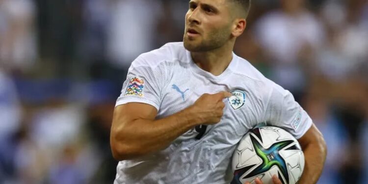 German Club Cancels Shon Weissman Signing Due To Social Media Backlash