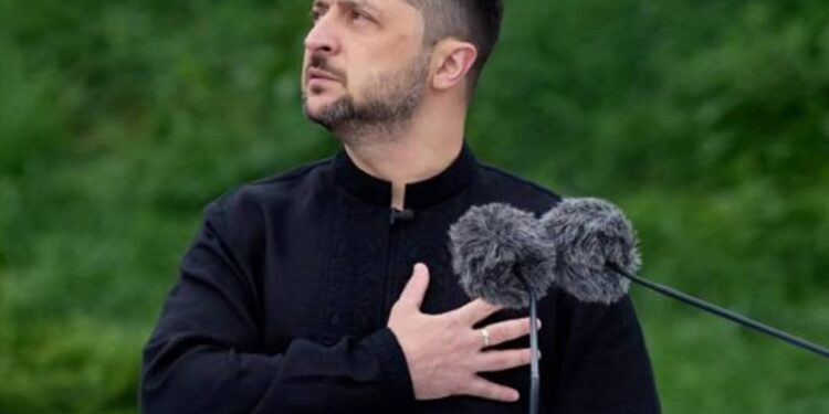 Canada, US Envoys Join Ukraine’s Independence Day Commemorations In Kyiv