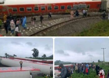 VIDEO: Abuja–Kaduna Train Derails, Passengers Flee In Panic