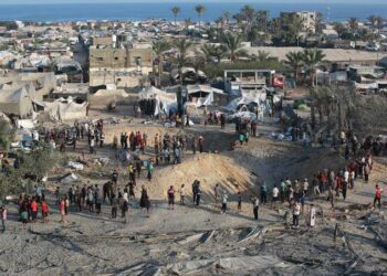 Israel Moves to Seize Gaza City as Opposition Grows