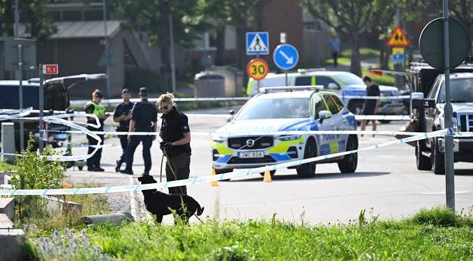 Man Killed in Orebro Shooting Outside Mosque