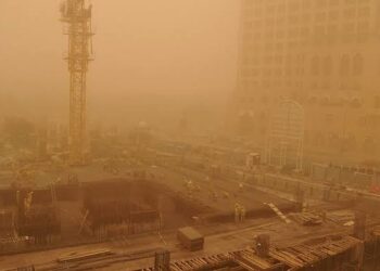 Severe Dust Storm Hits Dubai and UAE Emirates, Visibility Plummets