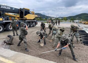 Seoul Washington Launch Joint Drills Amid North Korea Warnings