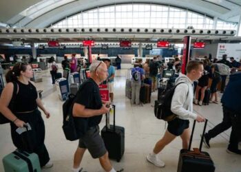 Air Canada Plans Flight Cancellations Ahead of Strike Threat