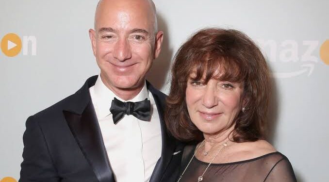 Jeff Bezos Announces Death of Mother Jackie Bezos at 78