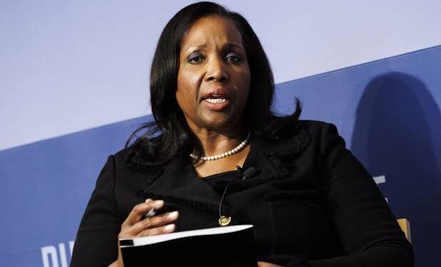 Trump Demands Fed Governor Lisa Cook Step Down Amid Fraud Allegations