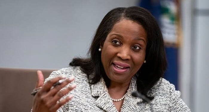 Trump Moves to Dismiss Fed Governor Cook, Sparks Legal Clash