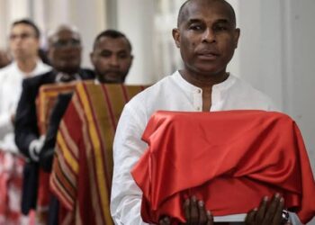 France Returns Skull of Slain King Toera to Madagascar After 127 Years