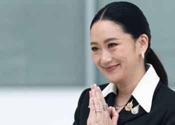 Court Removes Thai Prime Minister After Leaked Phone Call