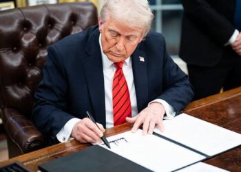 US Appeals Court Rules Trump’s Emergency Tariffs Unconstitutional but Keeps Them in Effect Temporarily