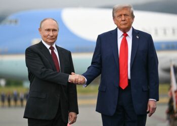 Trump and Putin Meet in Alaska Amid Military Display 